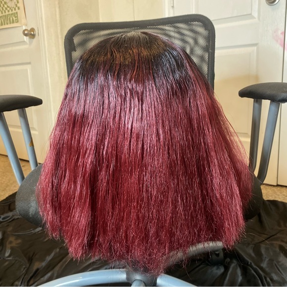 Riah Hair Company Shake n Go Velvet Bob Wig - Picture 7 of 12